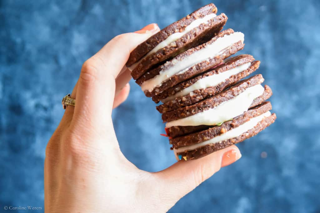 raw-vegan-oreos