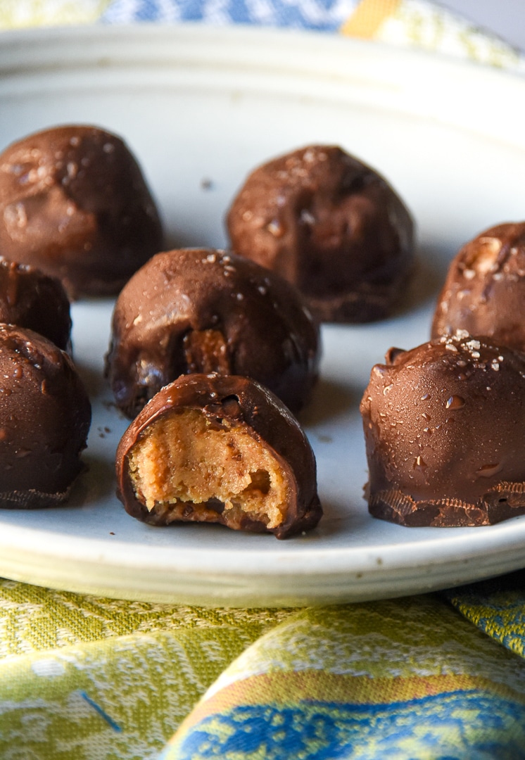 Chewy Salted Caramel Date Truffles | RD-Licious - Registered Dietitian ...